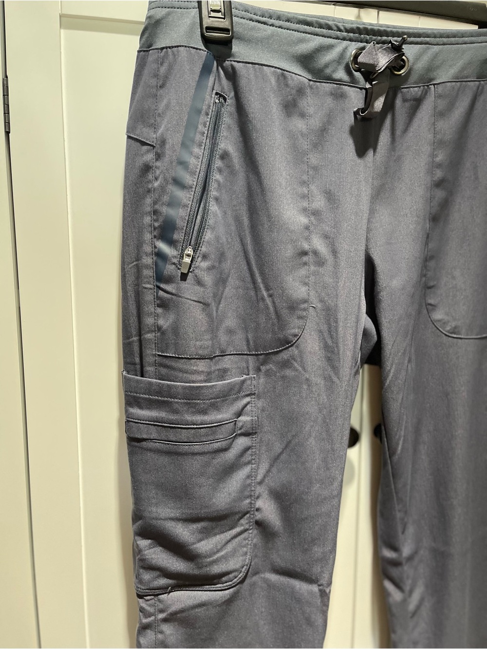 Women’s scrub pants